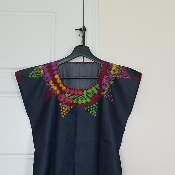 HANDMADE DRESSES #ARTESANAL - Picture 2 of 4